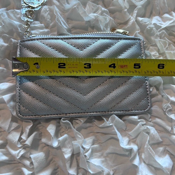 Small Card/Coin Wallet • Silver w/ Zipper • - Picture 9 of 9